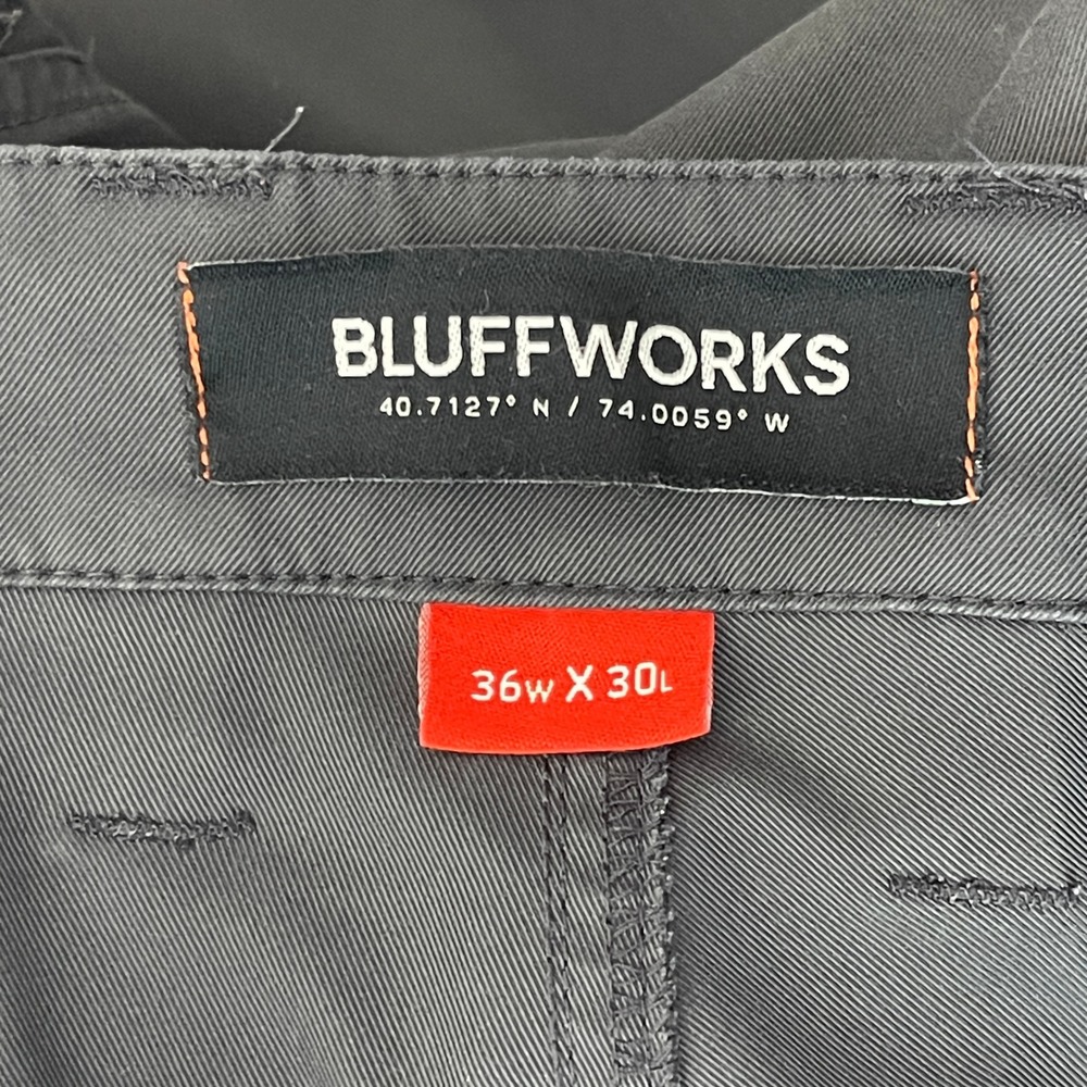 Bluffworks Ascender Chino Pants Mens 36x30 Tailored Charcoal Grey Travel *READ - Picture 2 of 12